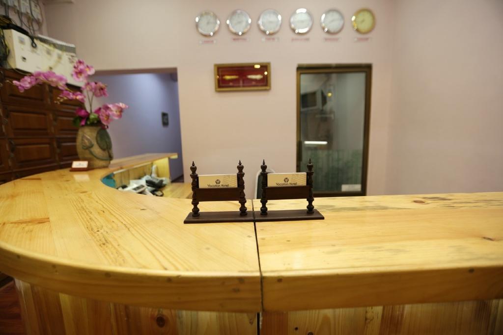 Vacation Hotel Yangon Bagian luar foto
