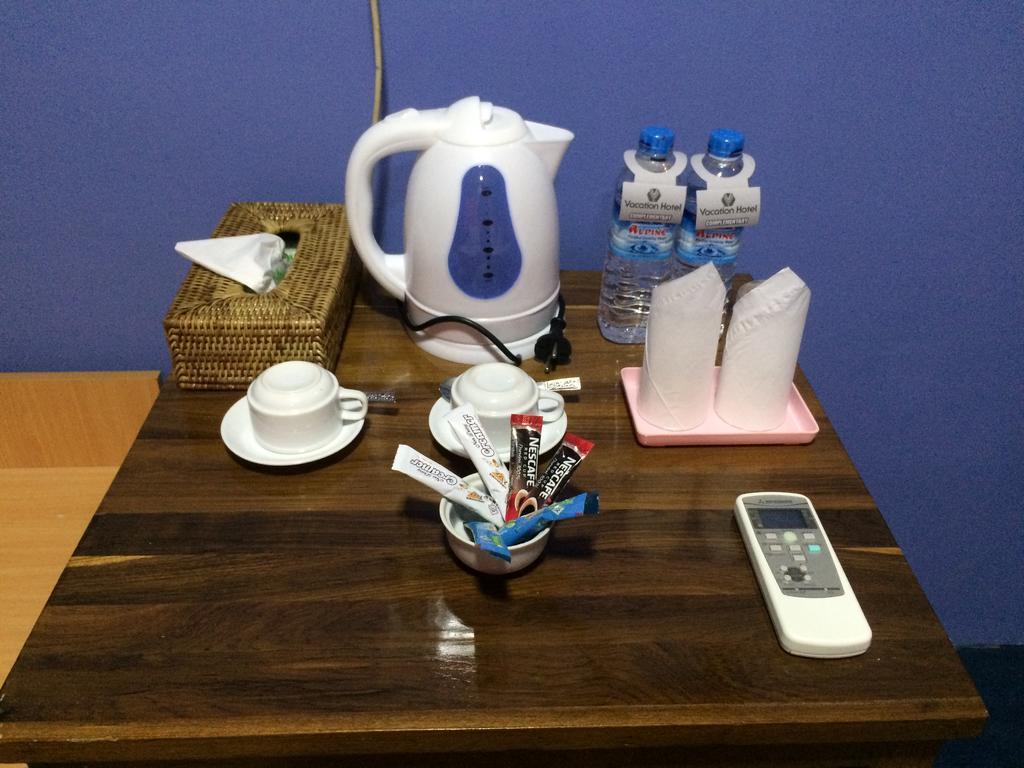 Vacation Hotel Yangon Bagian luar foto