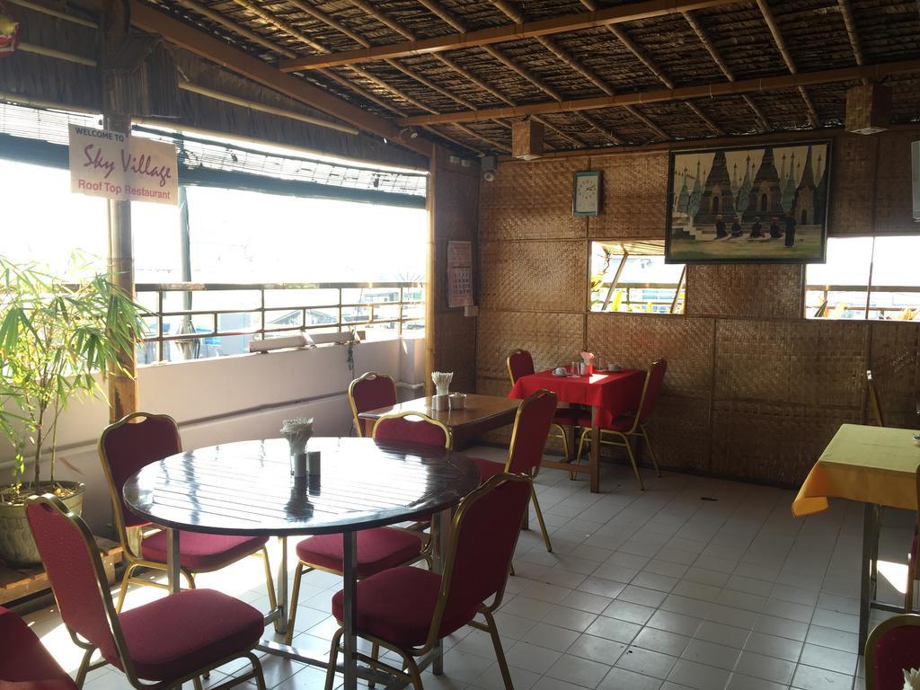 Vacation Hotel Yangon Bagian luar foto